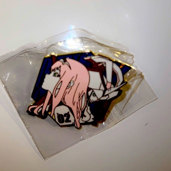 DARLING In The FRANXX Pin - Picture 6 of 6